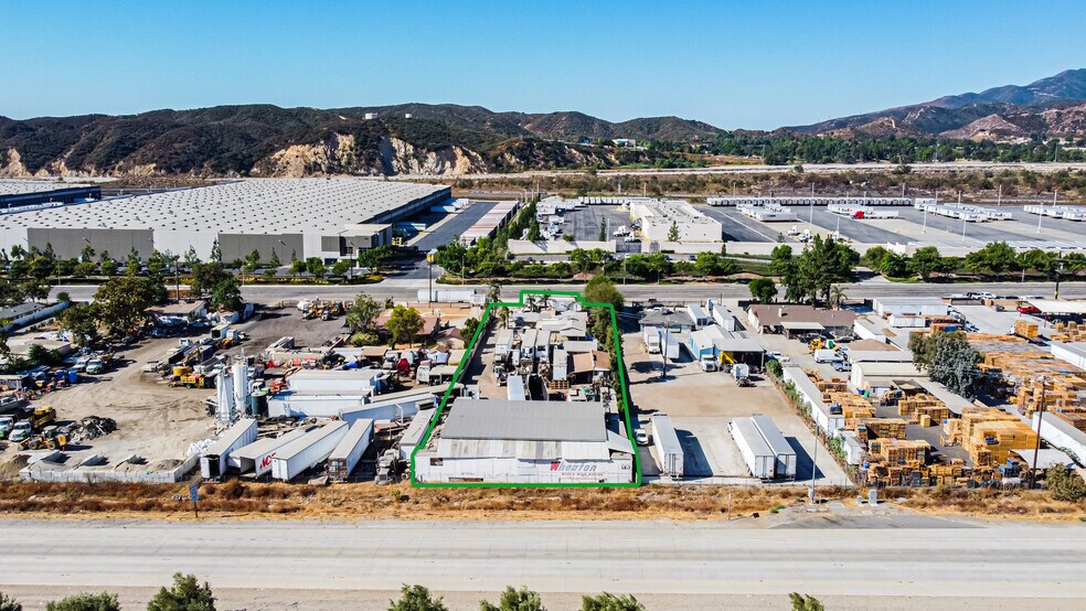 More Photos Of 18904 Cajon Blvd, San Bernardino Contractor Storage Yard For Sale