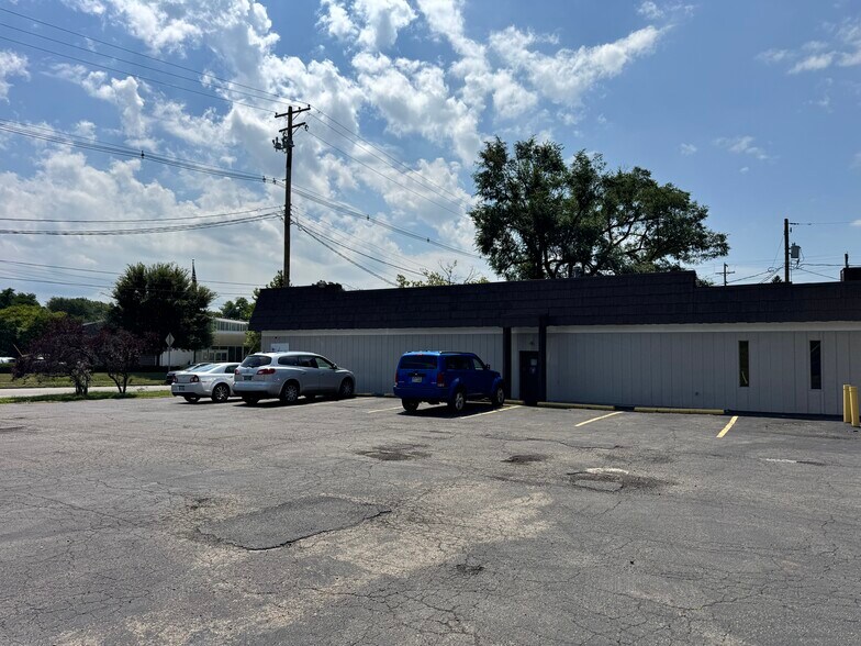 More Photos Of 853 N Nelson Rd, Columbus Industrial For Sale