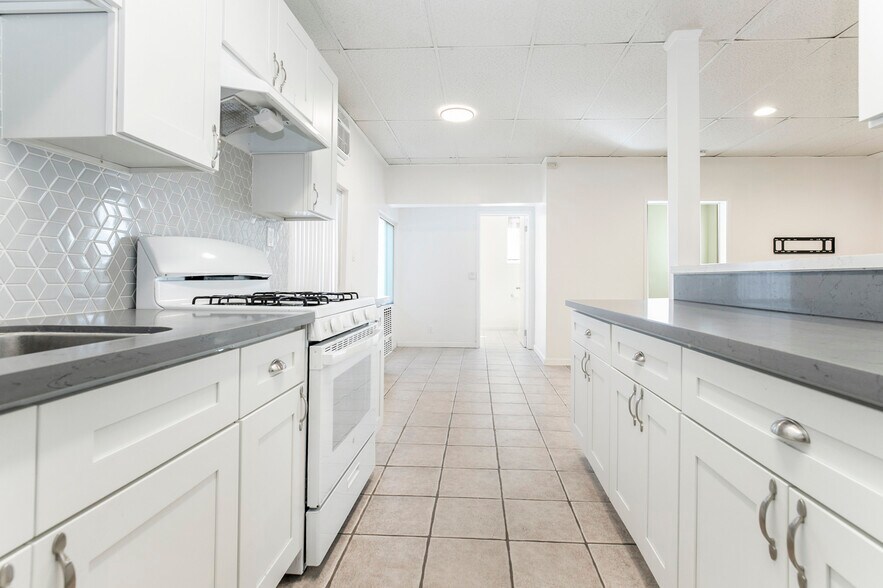 More Photos Of 1138 N Parish Pl, Burbank Apartments For Sale