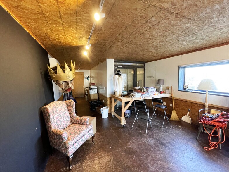 More Photos Of 3504 Rogge Ln, Austin Warehouse For Lease