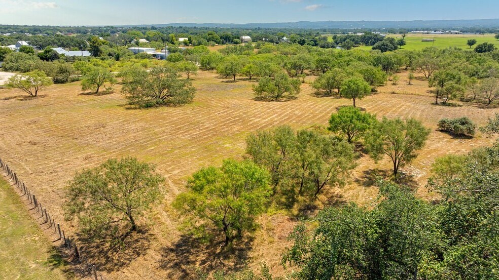 More Photos Of Lot 2 Mariposa Dr, Fredericksburg Land For Sale