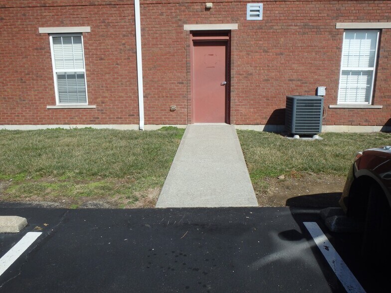 More Photos Of 3860 Race Rd, Cincinnati Medical For Sale