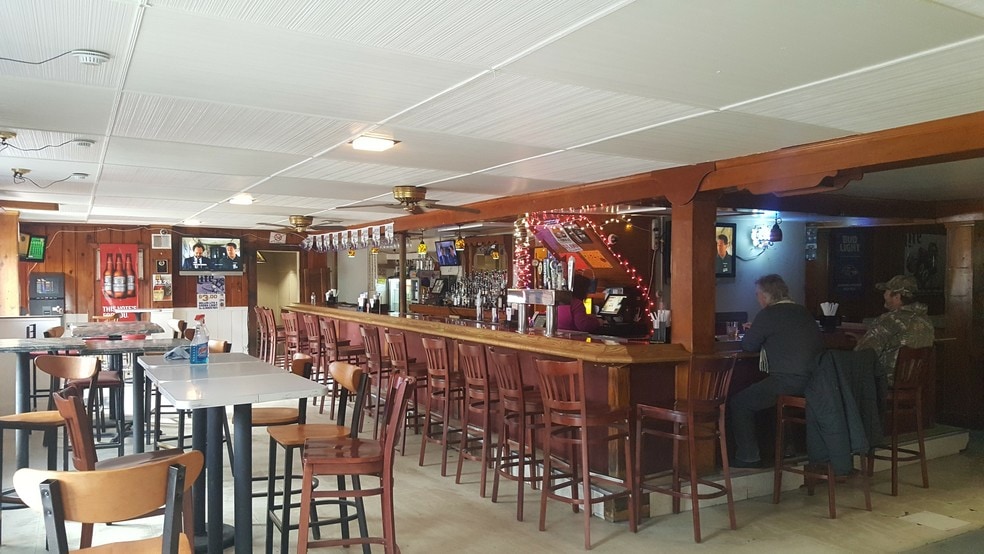 More Photos Of 12948 Eastern Ave, Middle River Restaurant For Sale