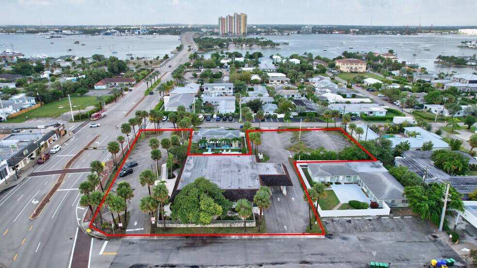 More Photos Of 1200 E Blue Heron Blvd, West Palm Beach Storefront Retail Office For Lease