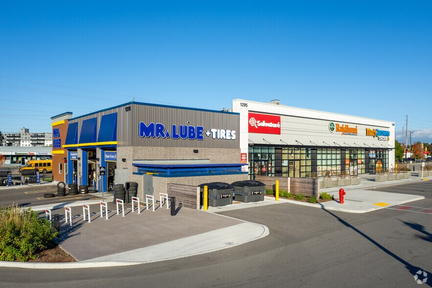 More Photos Of 1165-1211 Ritson Rd N, Oshawa Unknown For Lease