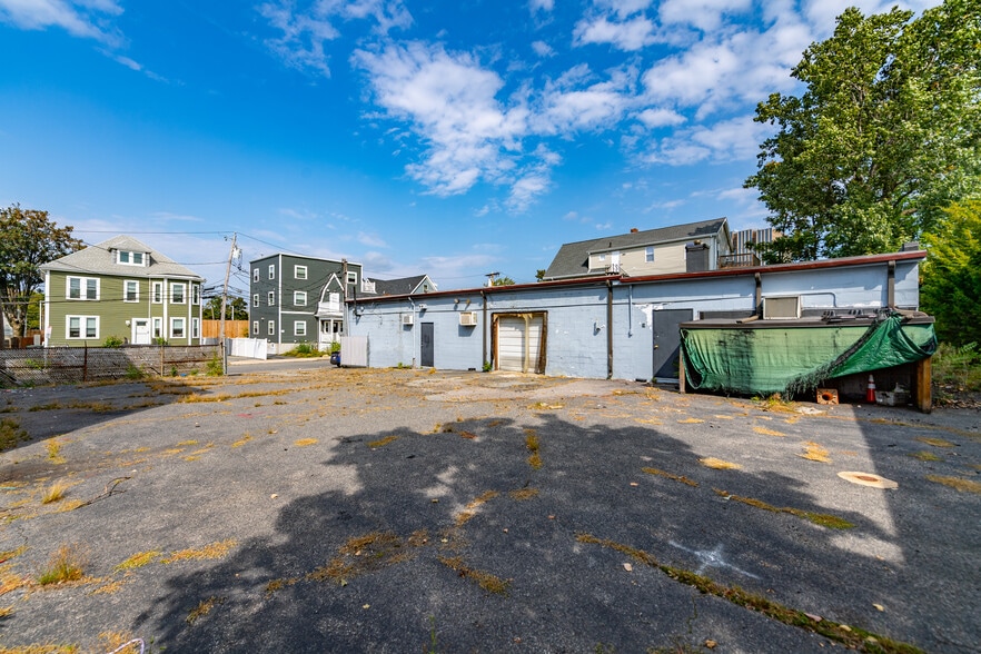 More Photos Of 17 Kensington Ave, Somerville Land For Sale