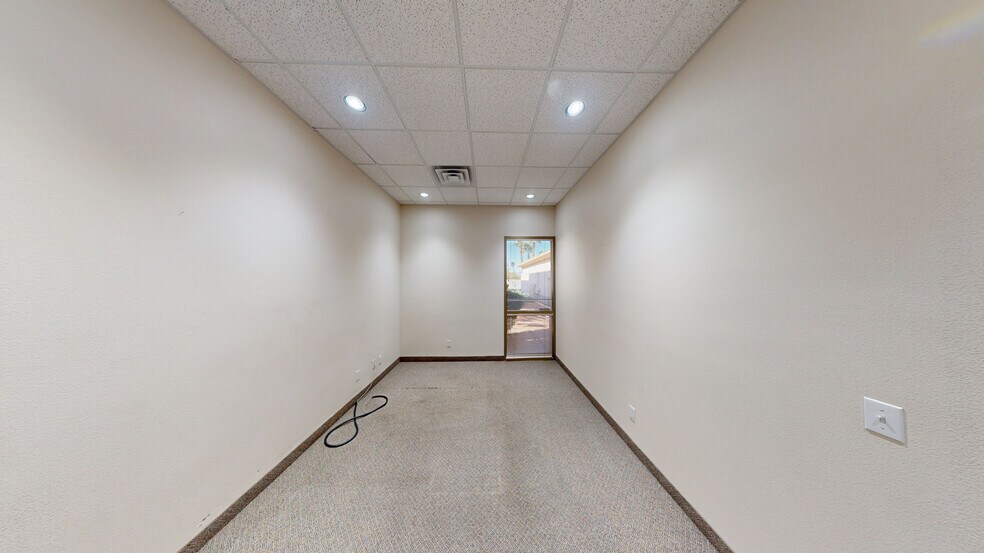 More Photos Of 54 N Pecos Rd, Henderson Medical For Lease