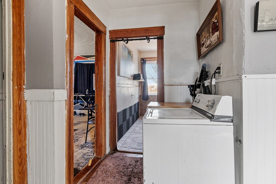 More Photos Of 13 Groton Pl, Worcester Apartments For Sale