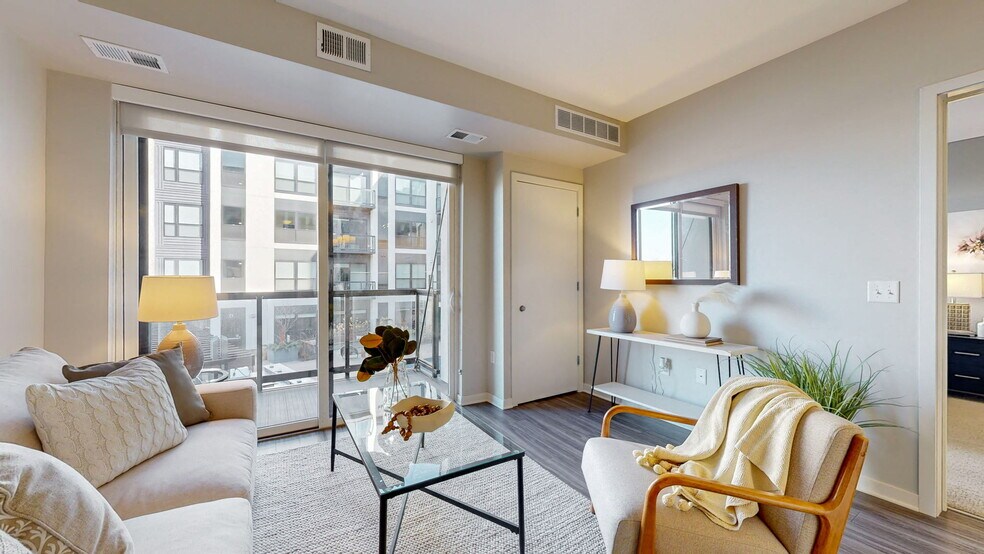 More Photos Of 1700 Plymouth Rd, Minnetonka Apartments For Lease