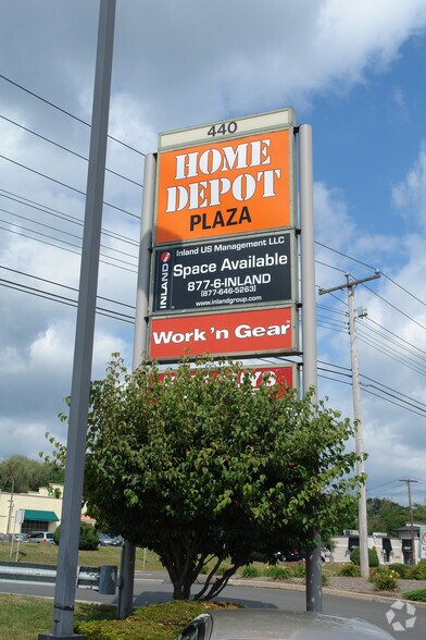 More Photos Of 440 Boston Post Rd, Orange Unknown For Lease