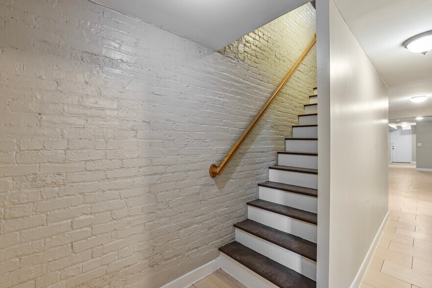 More Photos Of 302 V St NE, Washington Multifamily For Sale