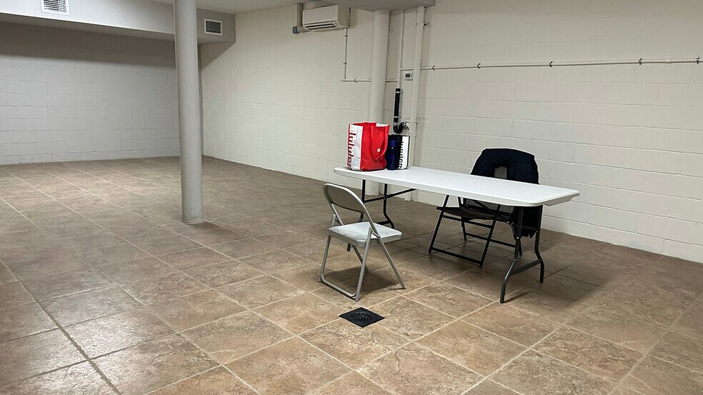 More Photos Of 405-407 Gates Ave, Brooklyn Loft Creative Space For Lease