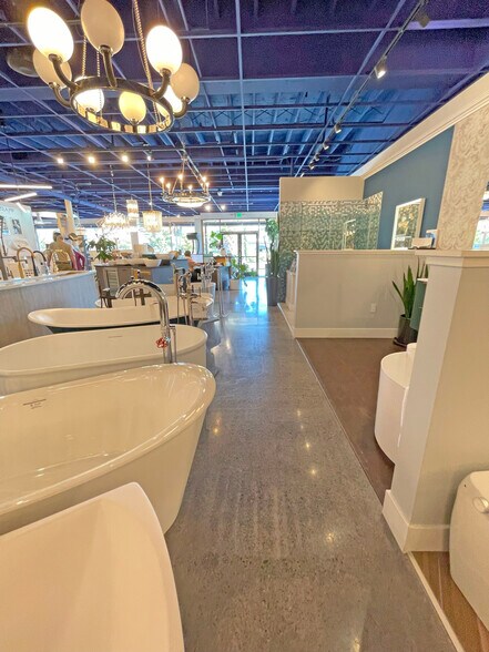 More Photos Of 3201 Cleveland Ave, Santa Rosa Office For Sale