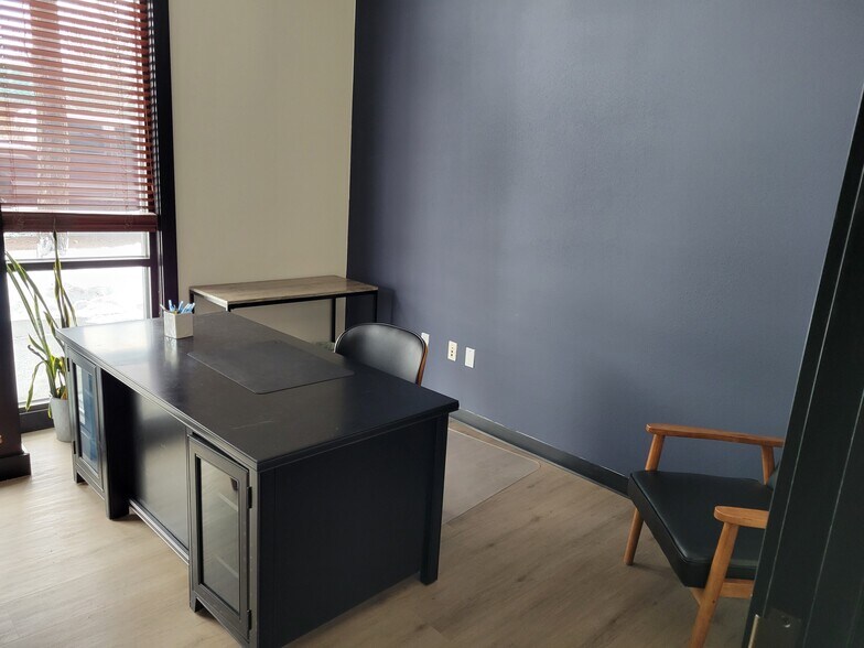 More Photos Of 446 NW 3rd St, Prineville Office For Lease