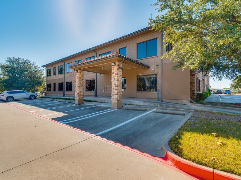 More Photos Of 1518 Legacy Dr, Frisco Office For Lease
