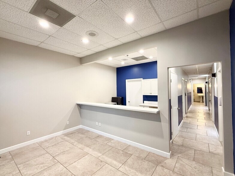 More Photos Of 5505 W Chandler Blvd, Chandler Medical For Lease