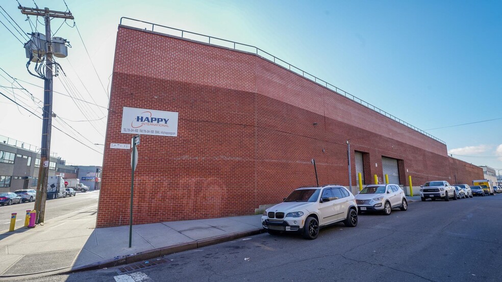 More Photos Of 167-55 148th Ave, Jamaica Warehouse For Lease