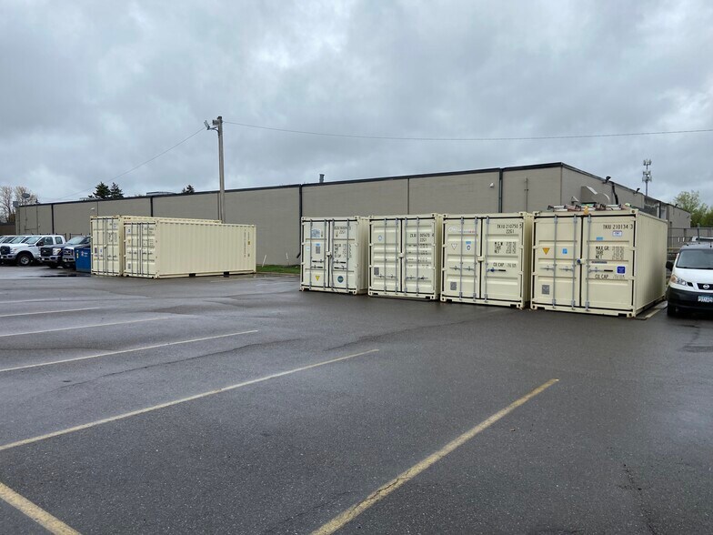 More Photos Of 2525 Nevada Ave N, Golden Valley Light Distribution For Sale