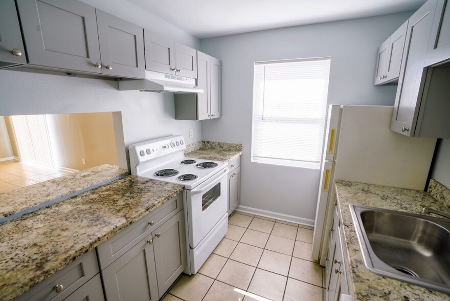 More Photos Of 15909 River Rd, Hahnville Apartments For Sale