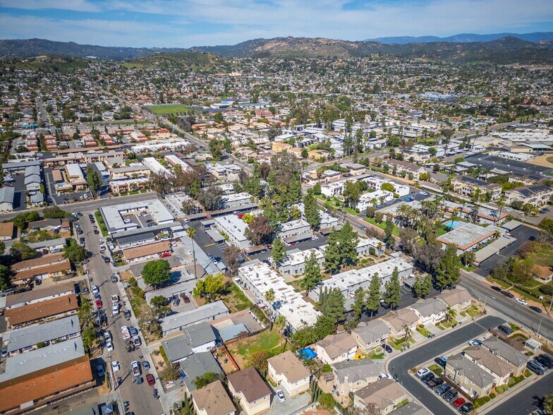 More Photos Of 725 N Fig St, Escondido Apartments For Sale
