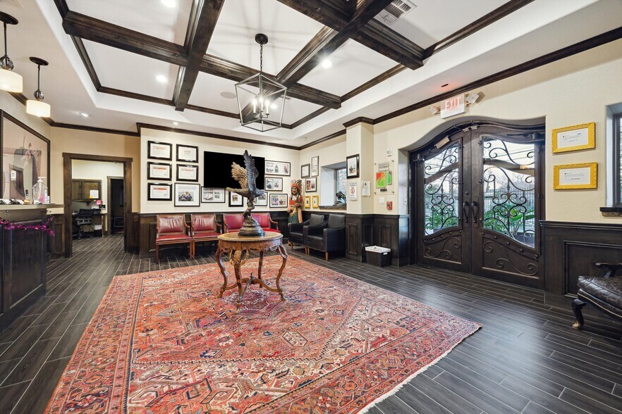 More Photos Of 1221 Studewood St, Houston Medical For Sale