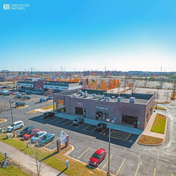 More Photos Of 572 Weston Ridge Dr, Naperville Freestanding For Lease