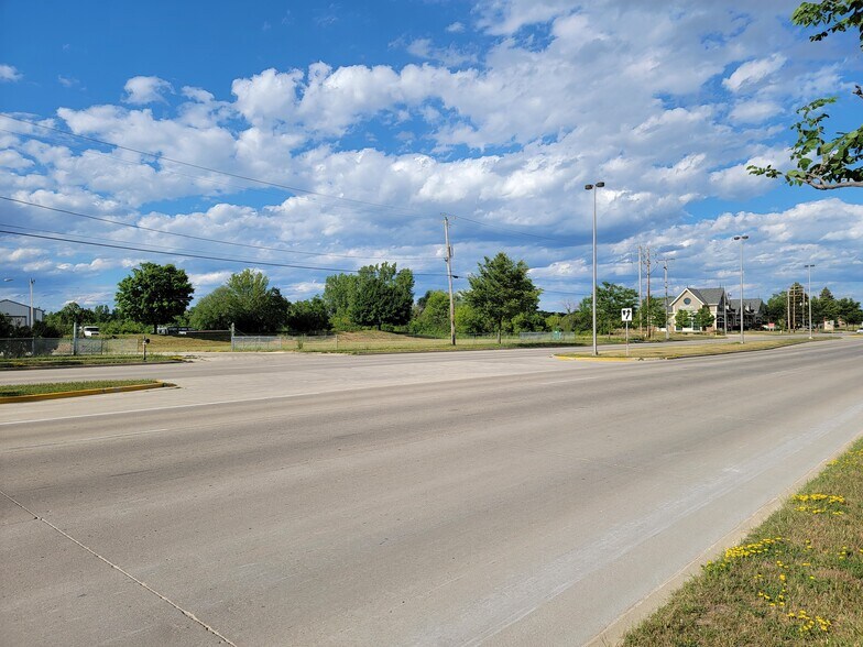 More Photos Of 5732 W Rawson Ave, Franklin Land For Sale