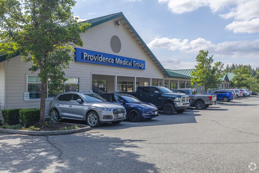 More Photos Of 1830 Bickford Ave, Snohomish Flex For Lease