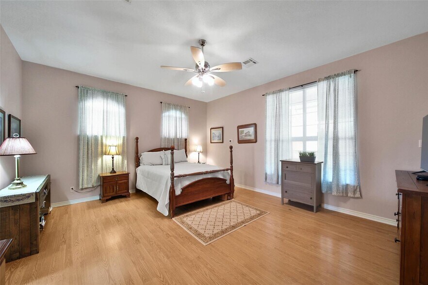 More Photos Of 128 Duke Rd, Bedias Land For Sale