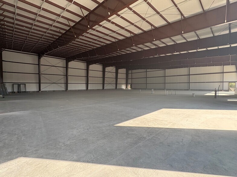 More Photos Of 109 Western Industrial Dr, Cranston Warehouse For Sale