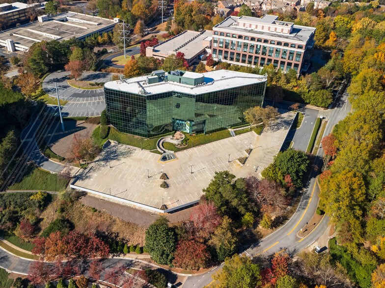 More Photos Of 2849 Paces Ferry Rd SE, Atlanta Office For Lease