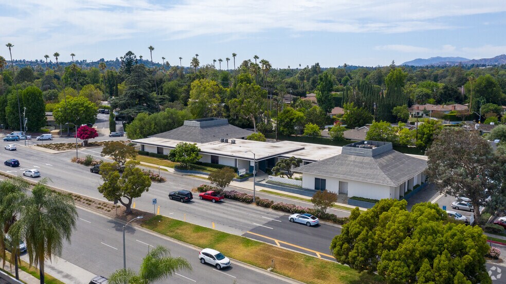 More Photos Of 415 Huntington Dr, San Marino Office For Sale