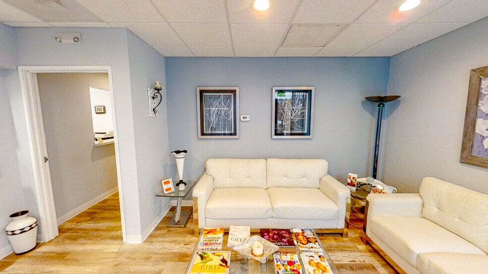 More Photos Of 3337 N Miller Rd, Scottsdale Medical For Lease