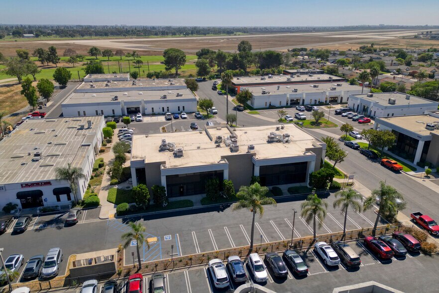 More Photos Of 11022 Winners Cir, Los Alamitos Office For Lease