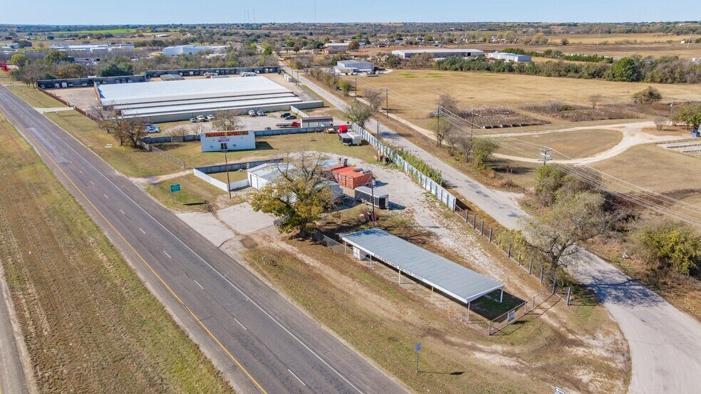 More Photos Of 5346 S US Highway 377, Stephenville Auto Repair For Sale