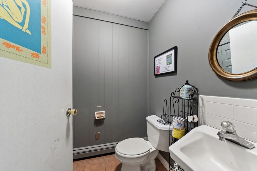 More Photos Of 925 South St, Peekskill Office For Sale