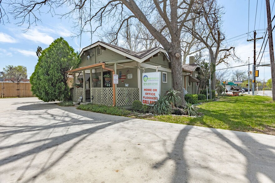 More Photos Of , Waxahachie Unknown For Sale