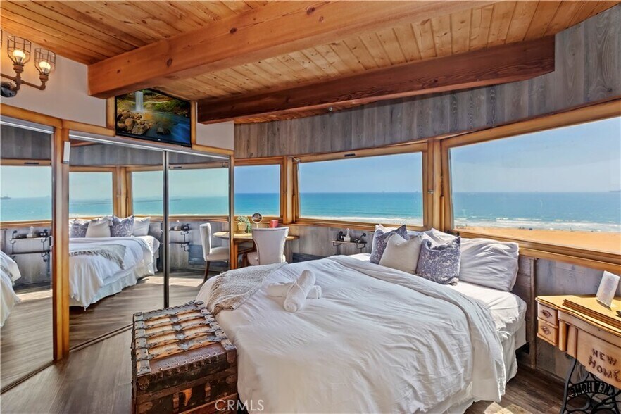 More Photos Of 1 Anderson St, Seal Beach Specialty For Sale