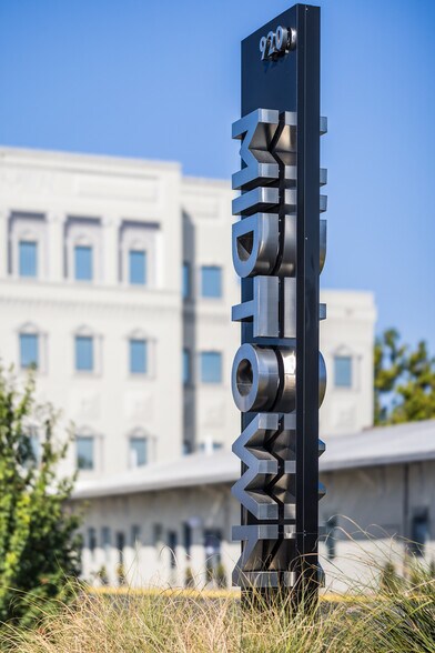 More Photos Of 920 Frederica St, Owensboro Office For Lease