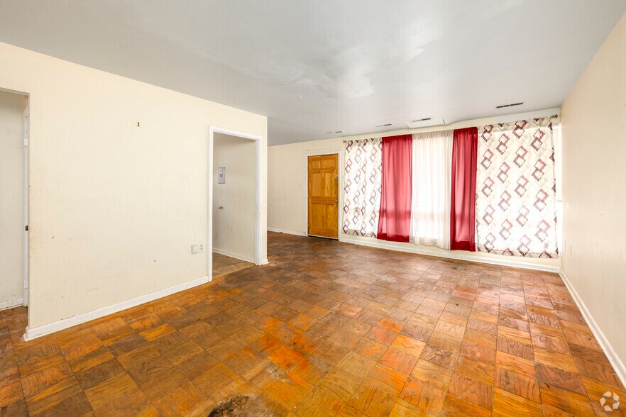 More Photos Of 601 Eastern Ave NE, Capitol Heights Medical For Sale