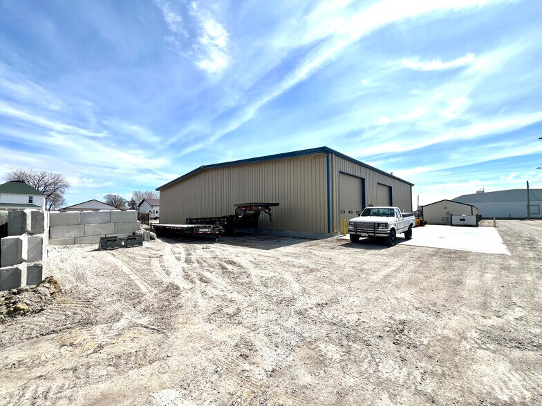 More Photos Of 1408 Pierce St, Norfolk Warehouse For Sale