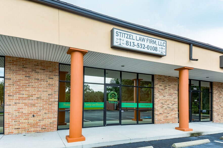 More Photos Of 4325 Lynx Paw Trail, Valrico General Retail For Lease