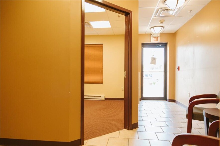 More Photos Of 81 Western Industrial Dr, Cranston Warehouse For Sale