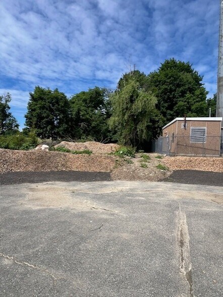 More Photos Of 516 Boston Tpke, Shrewsbury Land For Sale