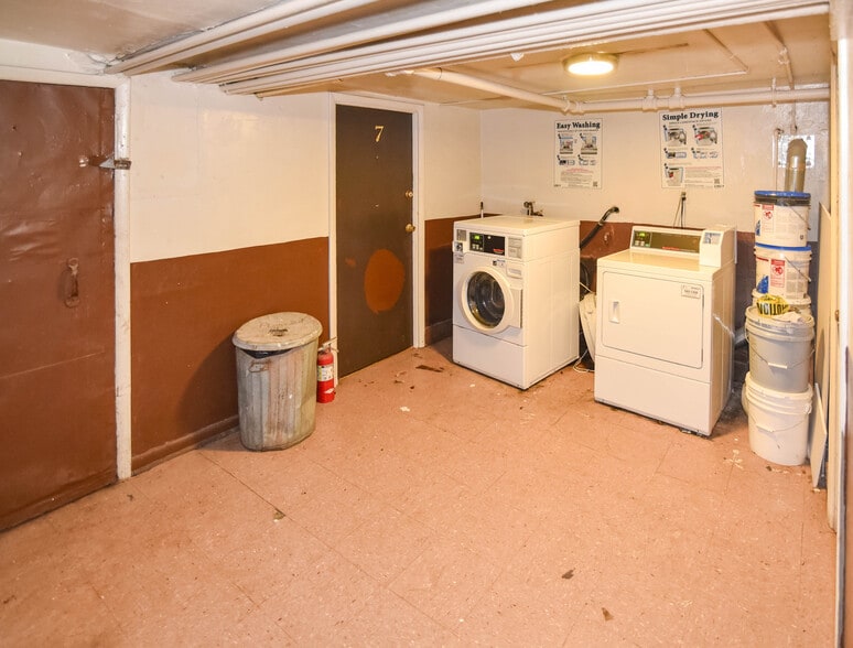 More Photos Of 2107-2111 Park Ave, Baltimore Apartments For Sale