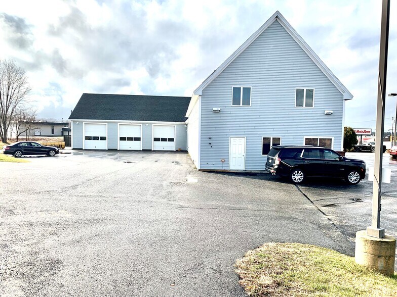 More Photos Of 451 Alfred St, Biddeford Auto Dealership For Sale