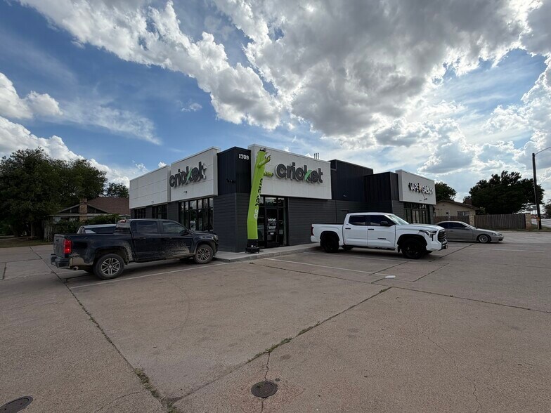 Primary Photo Of 1709 Ambler Ave, Abilene General Retail For Lease