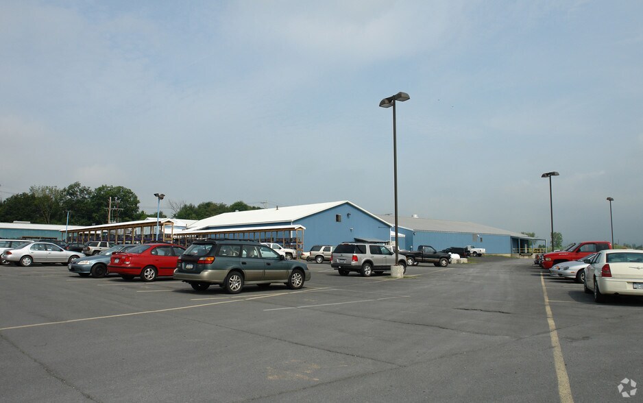 More Photos Of 2 Flint Mine Rd, Coxsackie Manufacturing For Sale