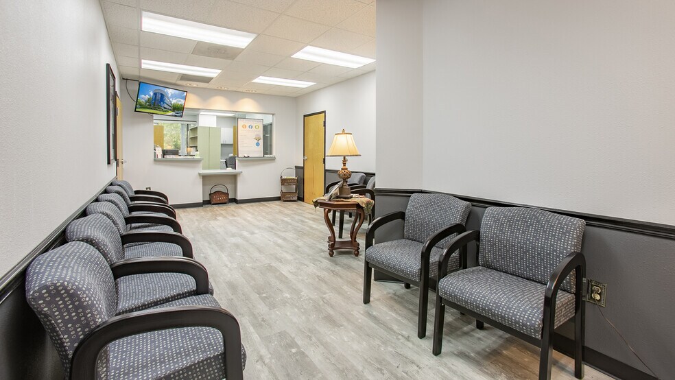 More Photos Of 7350 Sand Lake Commons Blvd, Orlando Medical For Lease
