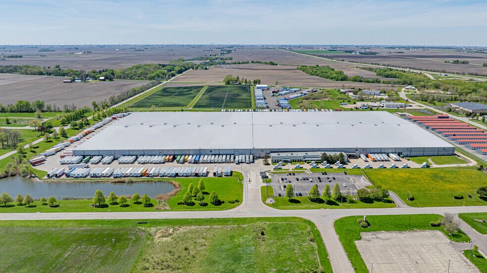 Primary Photo Of 3095 Corporate Dr, Dekalb Distribution For Lease